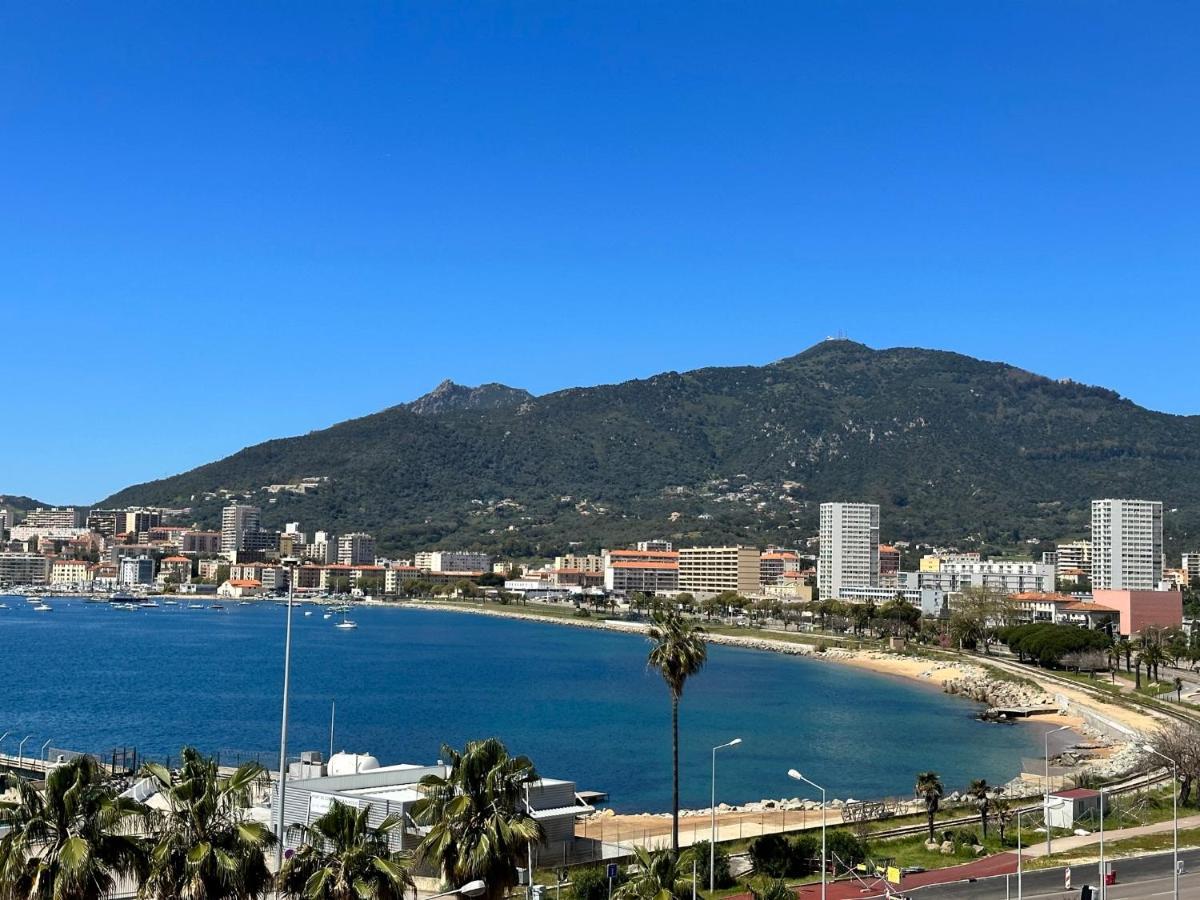 Superbe Appartement T3 Vue Exceptionnelle Golfe D'Ajaccio Ajaccio  Buitenkant foto